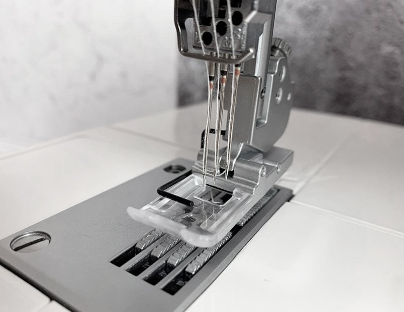 Лапка Janome прозрачная для распошивальных машин (блистер) J795-818-107 — изображение 3