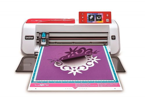 Раскройный плоттер Brother CM 700 ScanNCut
