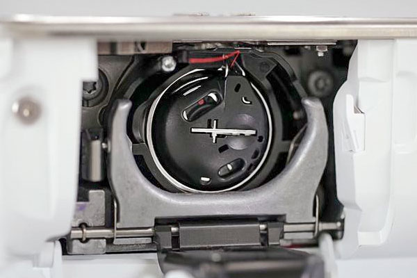 Швейная машина Bernina B 790 Plus — изображение 8