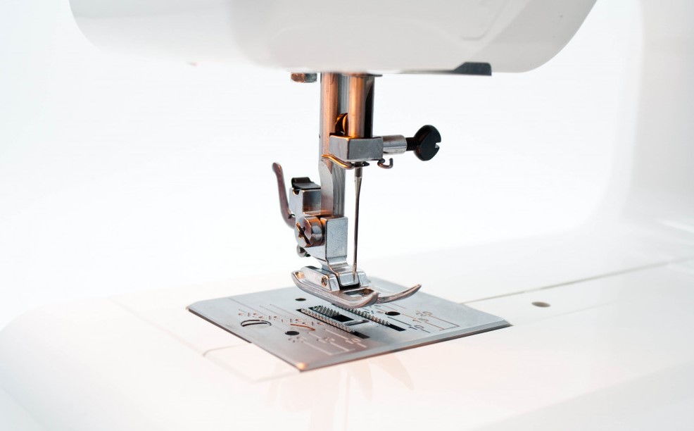 Швейная машина Janome Legend LE-20 — изображение 5